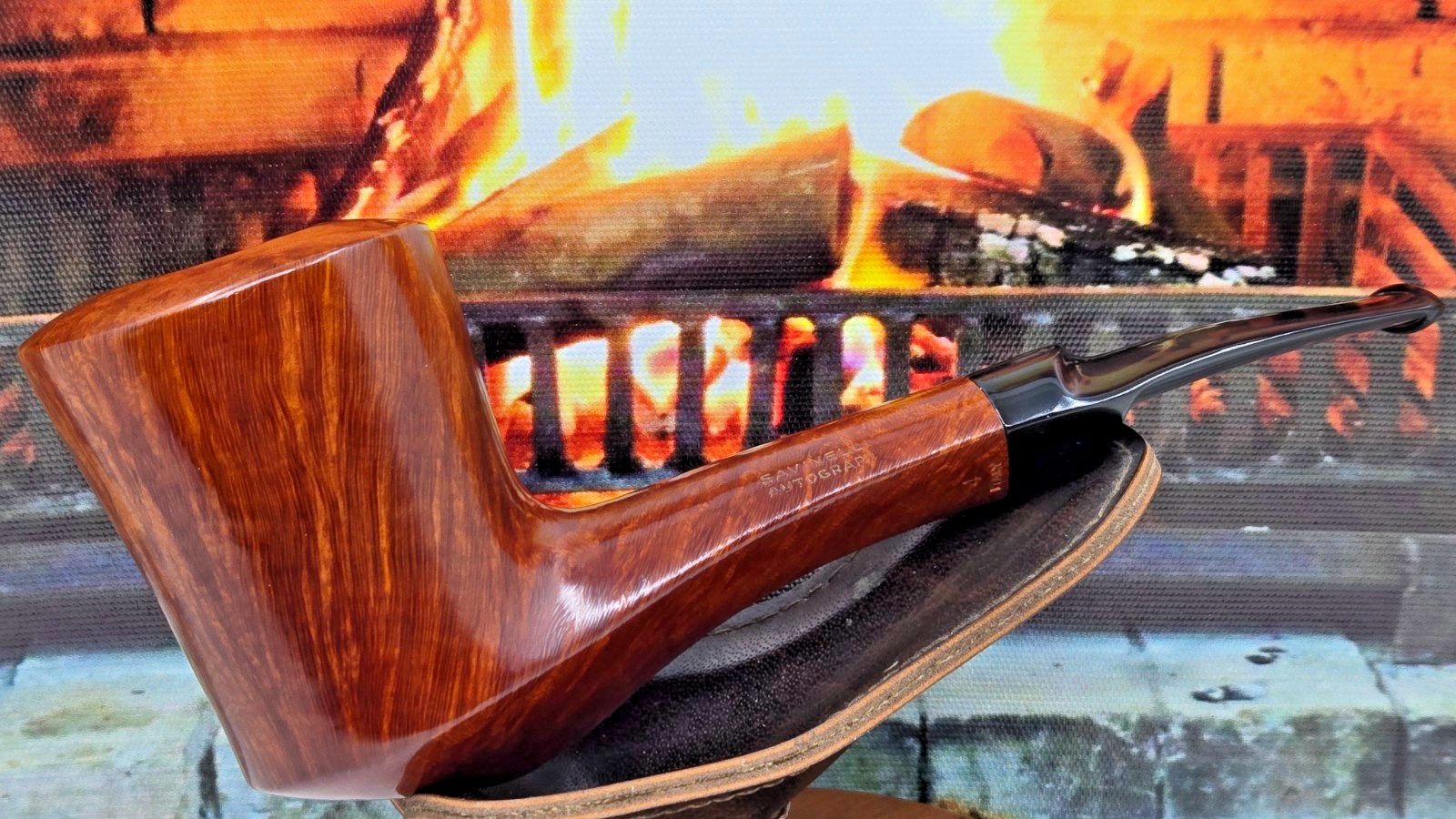 Savinelli Autograph (4) Smooth Bent Dublin Estate Pipe
