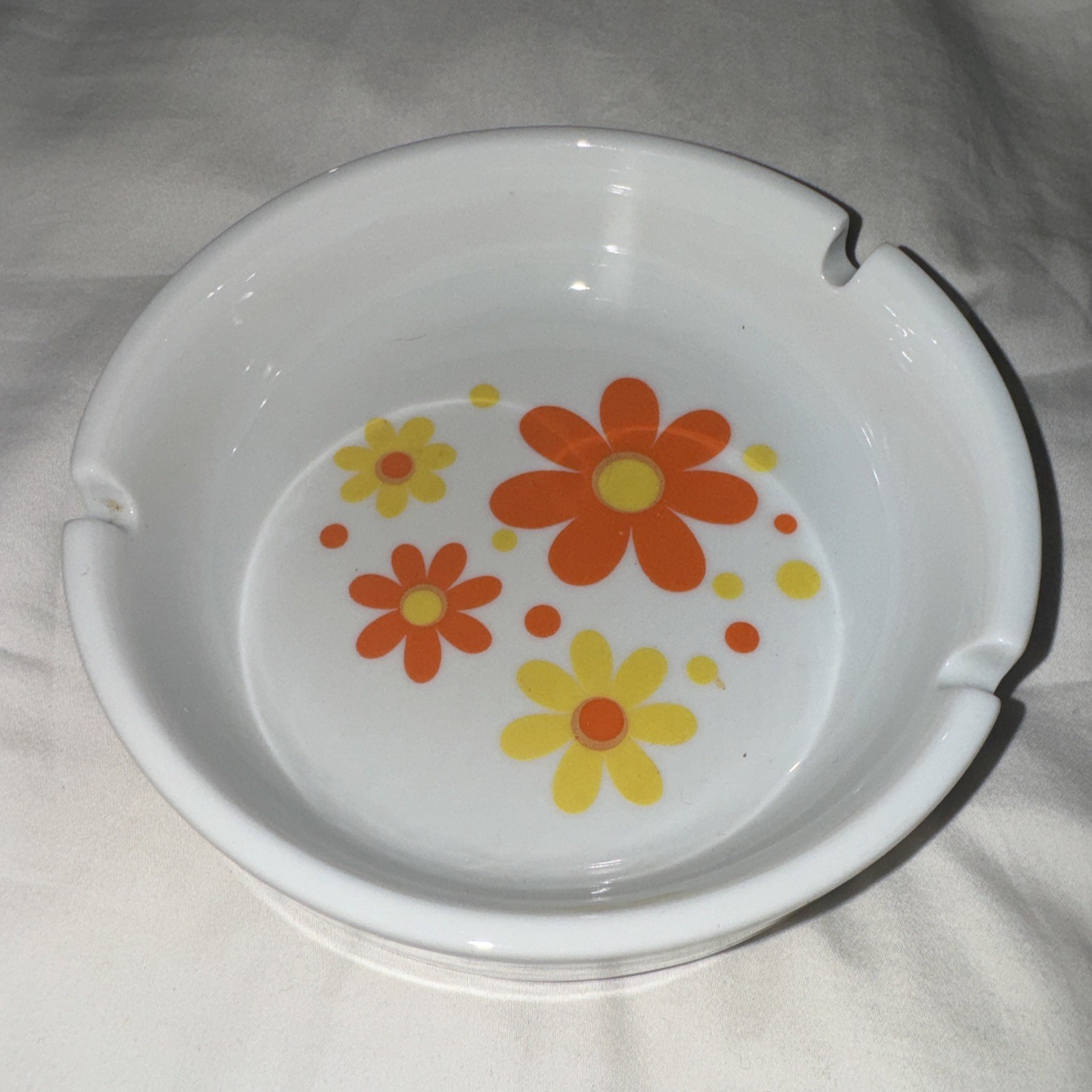 Vintage MCM Ceramic Ashtray Daisy Flower Power 1970s Takahashi Japan Mod