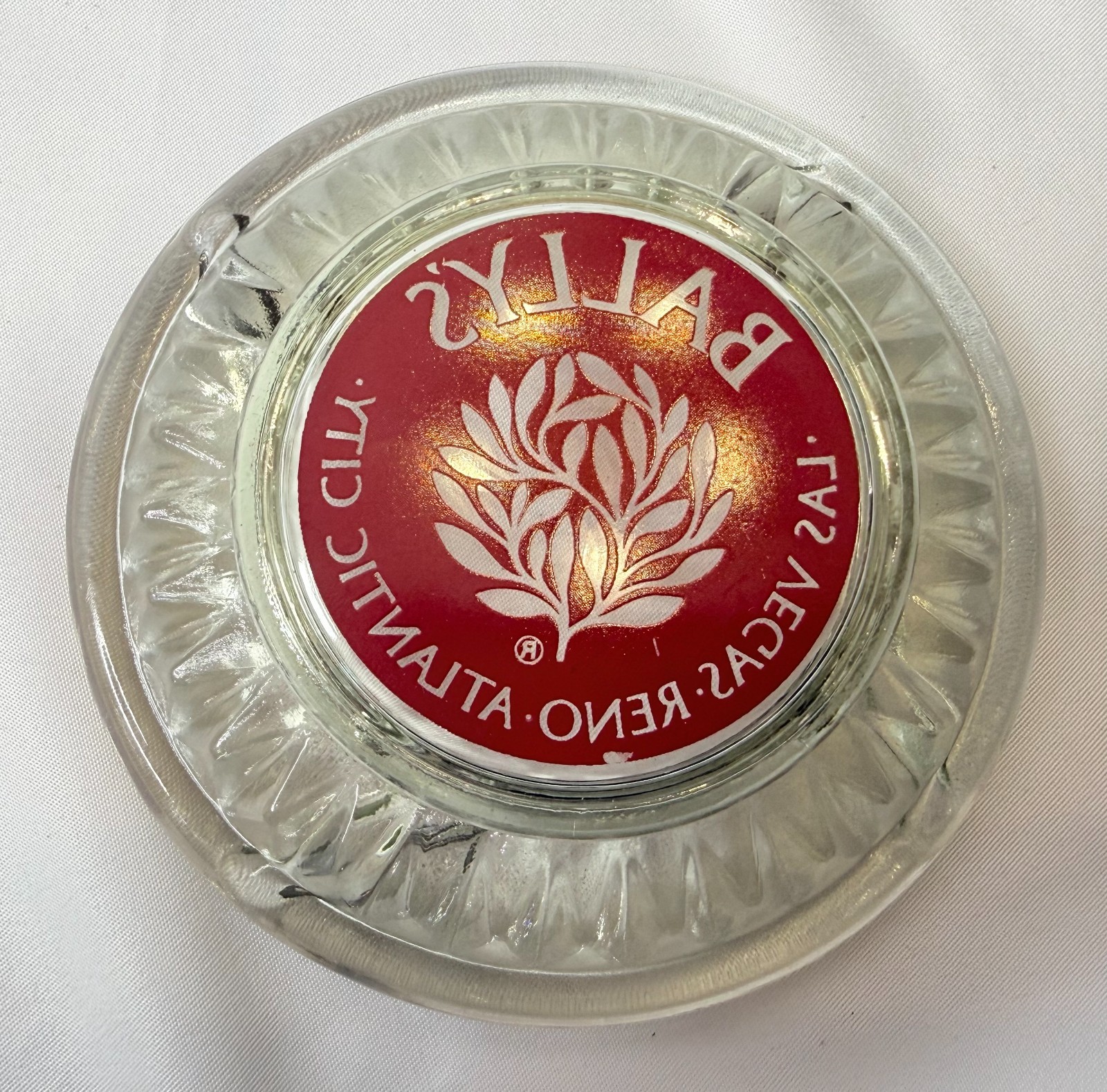 Vintage BALLY’S Casino Ash Tray Las Vegas Reno Atlantic City Glass Round Red