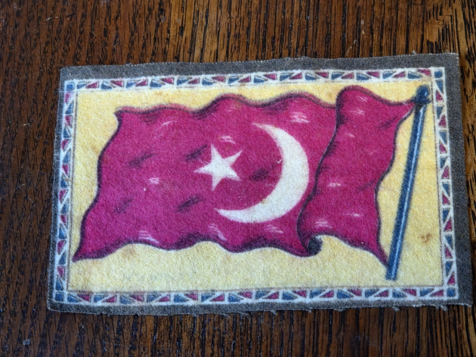 Vintage Early 1900’s Turkey Tobacco Felt Flag Approximately 5 1/2″ X 3 1/2″