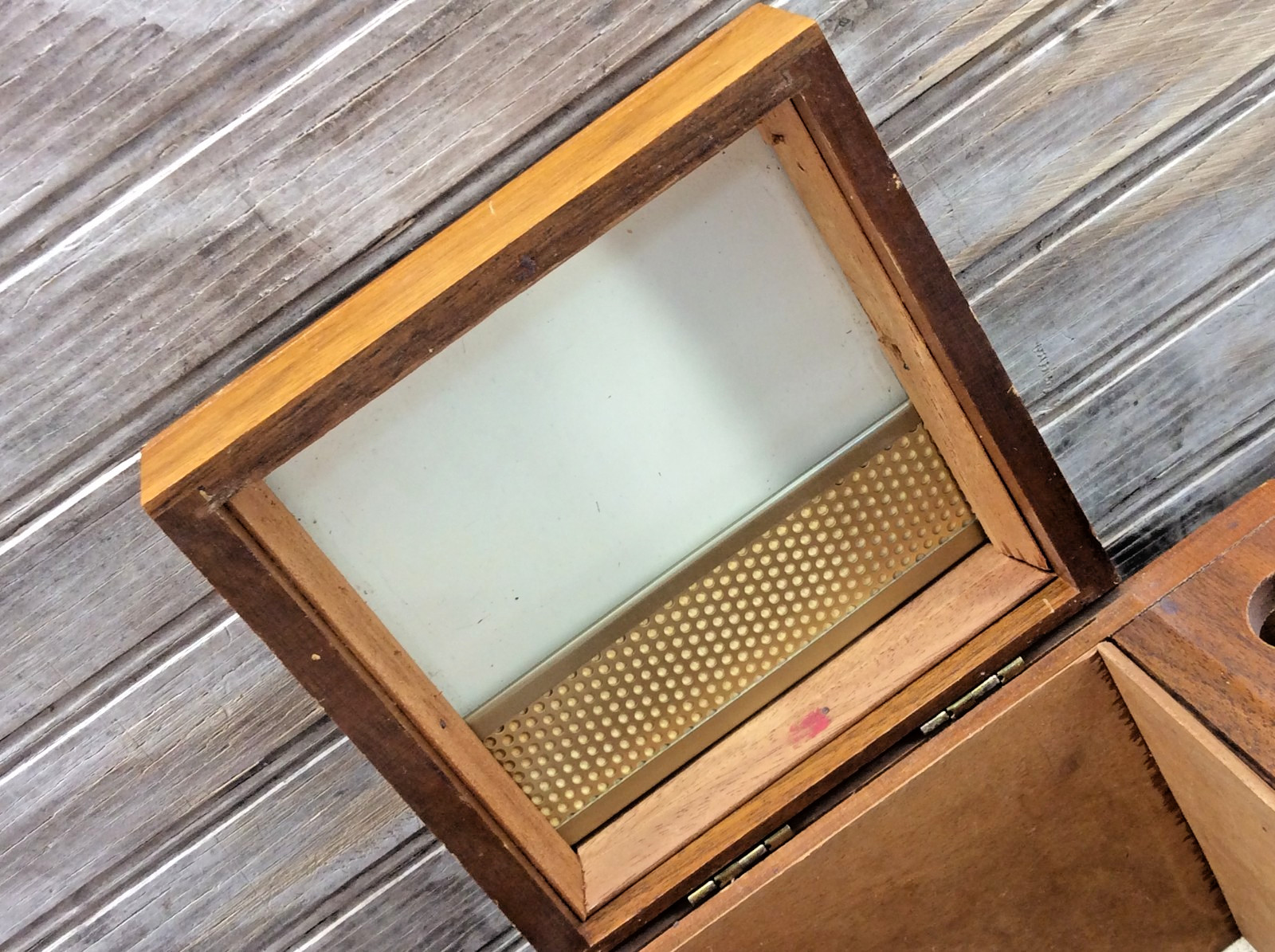 Tobacco Humidor Box & Pipe Stand 6 Slot Holder Genuine American Walnut 1950s MCM