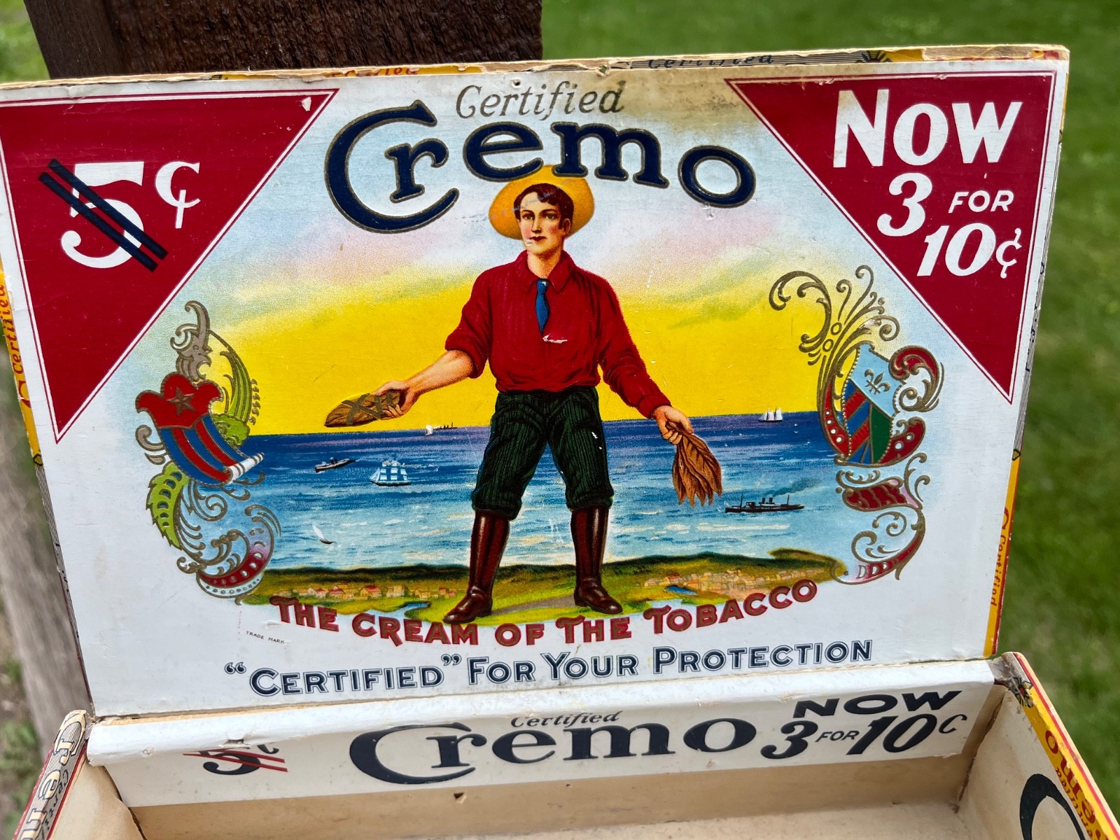 Vintage Certified Cremo Cigar Box 1930s “The Cream of the Tobacco” Wood