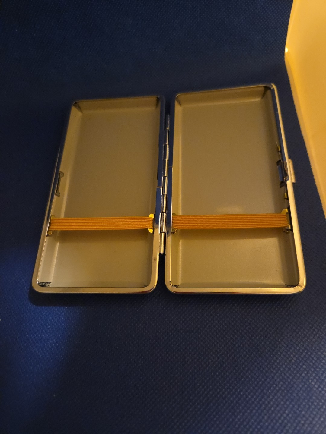 Double Sided Pu Leather Cigarette Case Holds 100’s & Kings