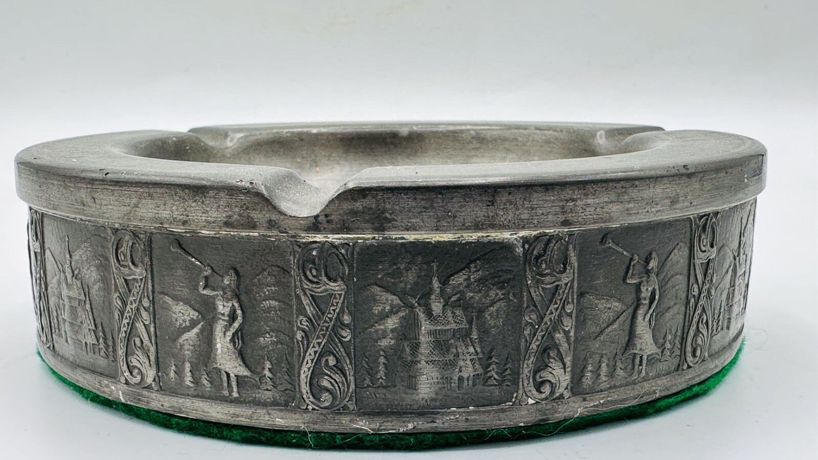 Austrian Swiss Alps Chalet Hornblower Yodeler Pewter Ashtray