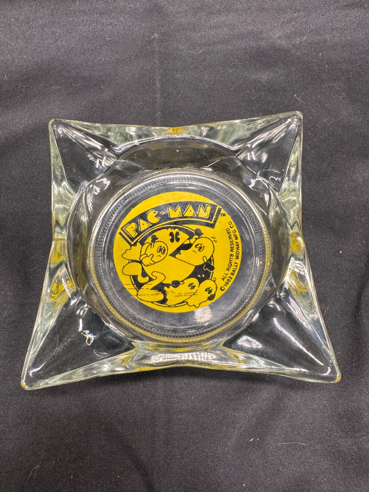 RARE Vintage 1982 Pac-Man Ashtray Bally Midway Mfg Co Advertising Glass Ashtray