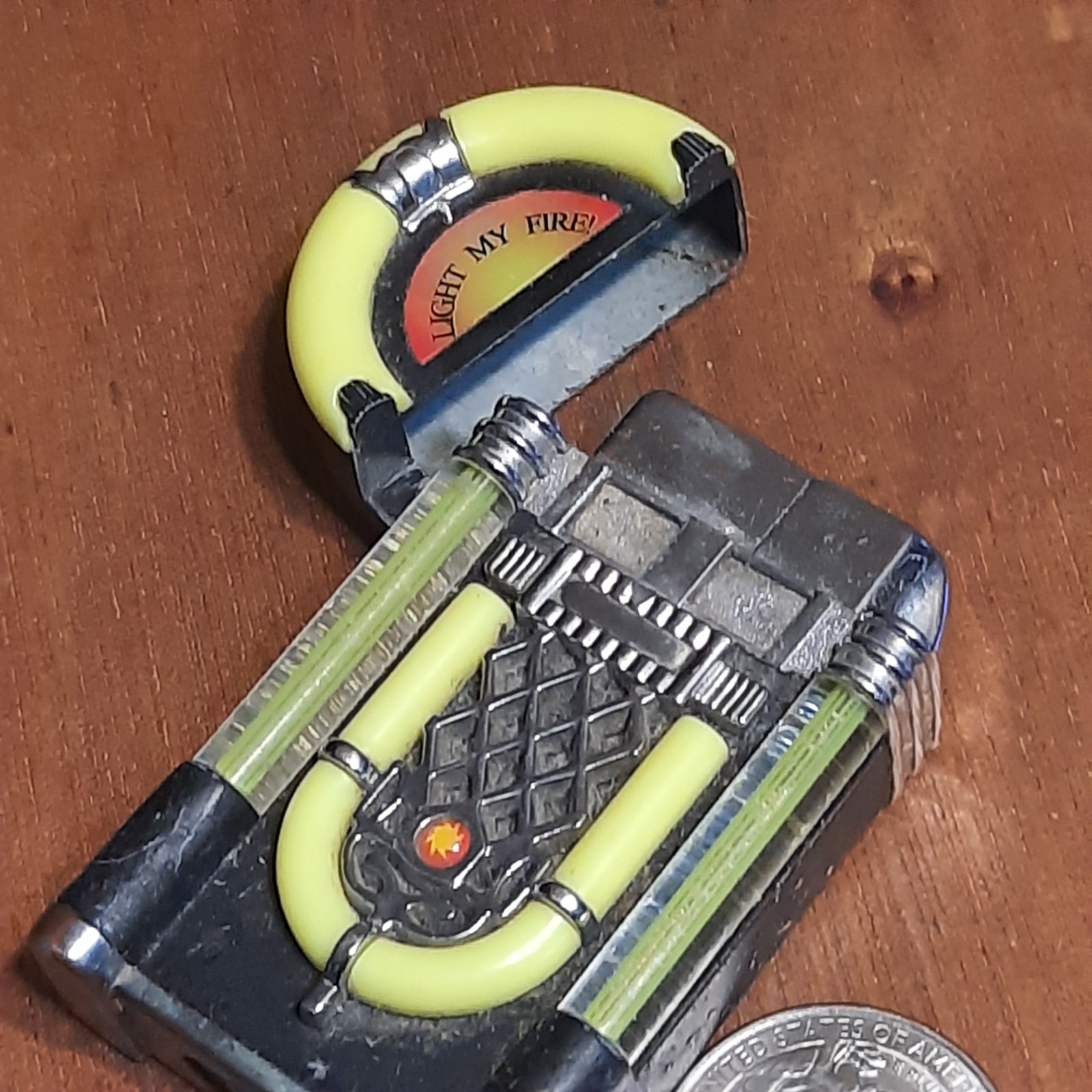 Vtg Novelty Juke Box Lighter Sparks UNTESTED R57 70/80s Style Music Colorful