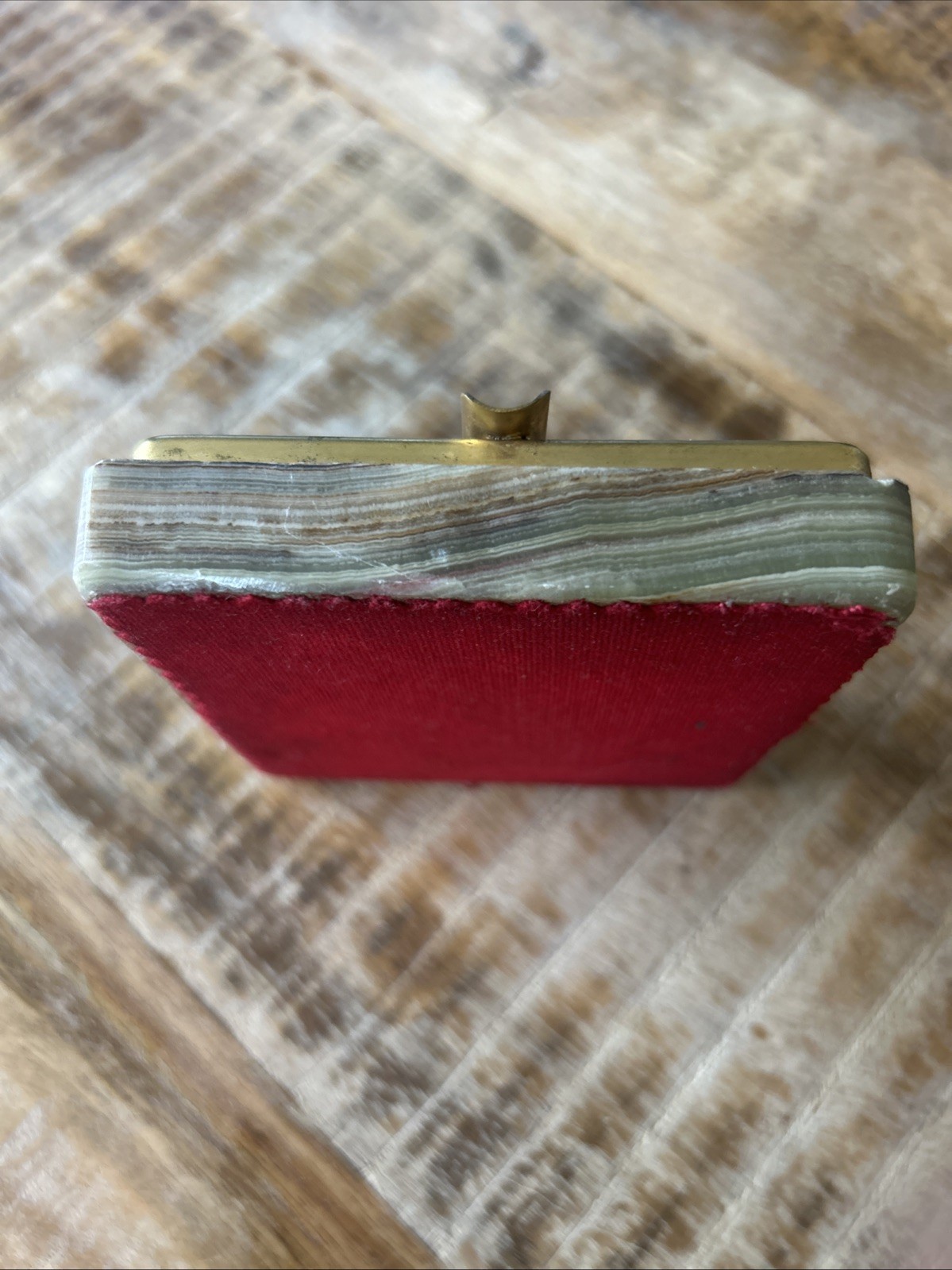 Vintage Green Red Brown Onyx / Marble Ashtray Italy 1970’s Gold Metal Single Zig