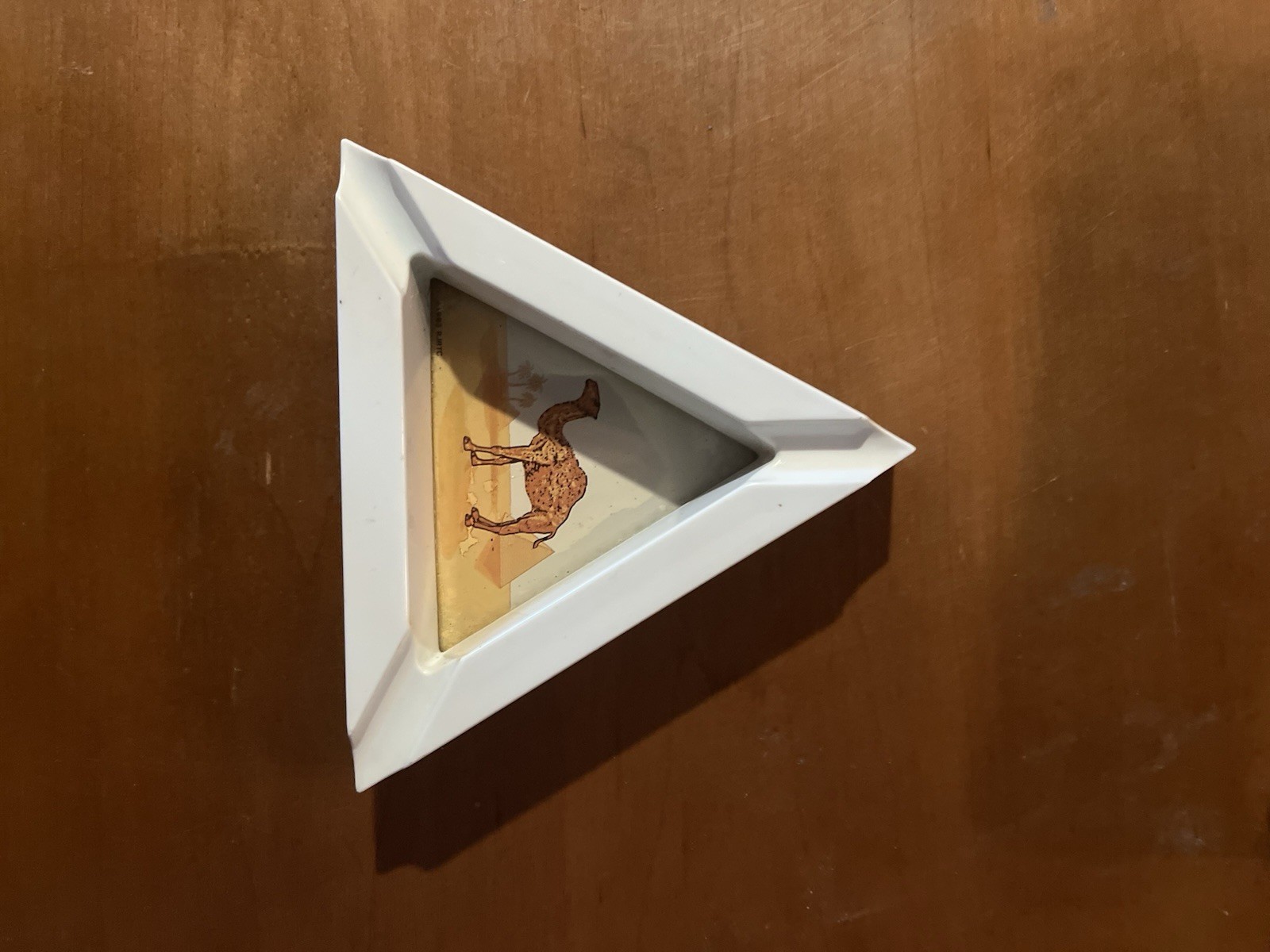 Camel Vintage Billiards Tin and Ashtray collectable. Great condition.