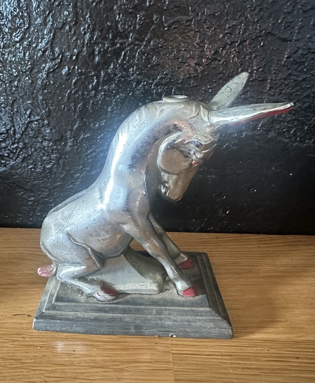 VTG Ronson AMW? Striker Mule Donkey Table Lighter Body -please Read